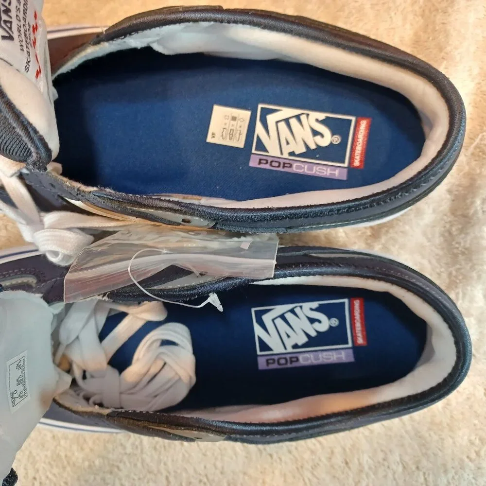 Vans Men's 7 / Women's 8.5 Rowley Low Top Blue/White Leather VN0A5KQTNAV
